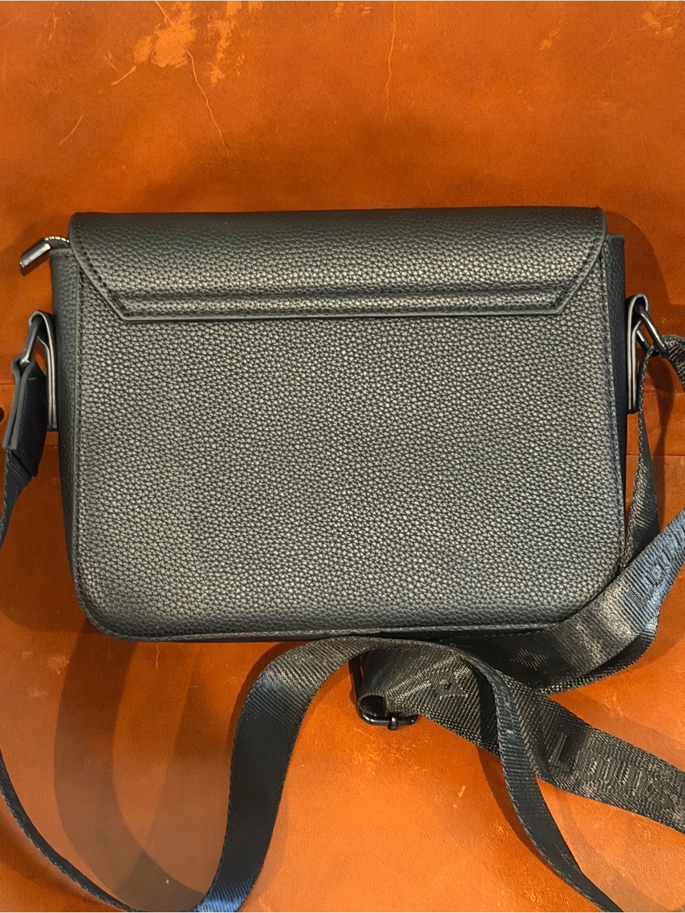 Black Crossbody Messenger Bag - Picture 2 of 7